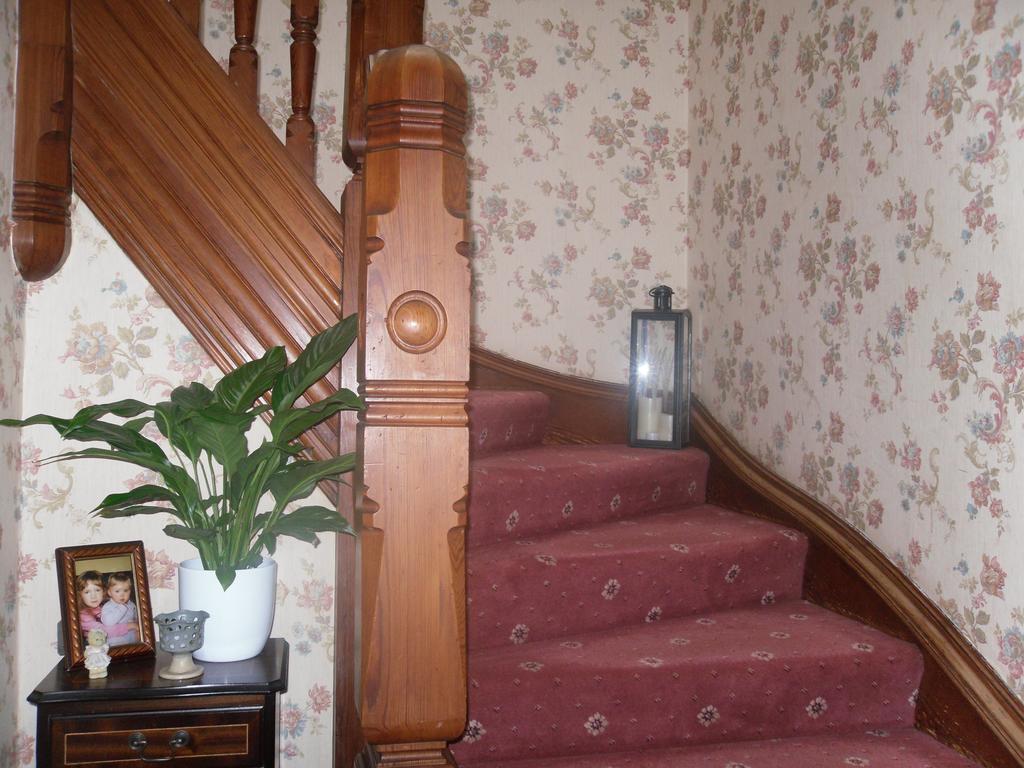 Ardfern Guest House Perth Dış mekan fotoğraf