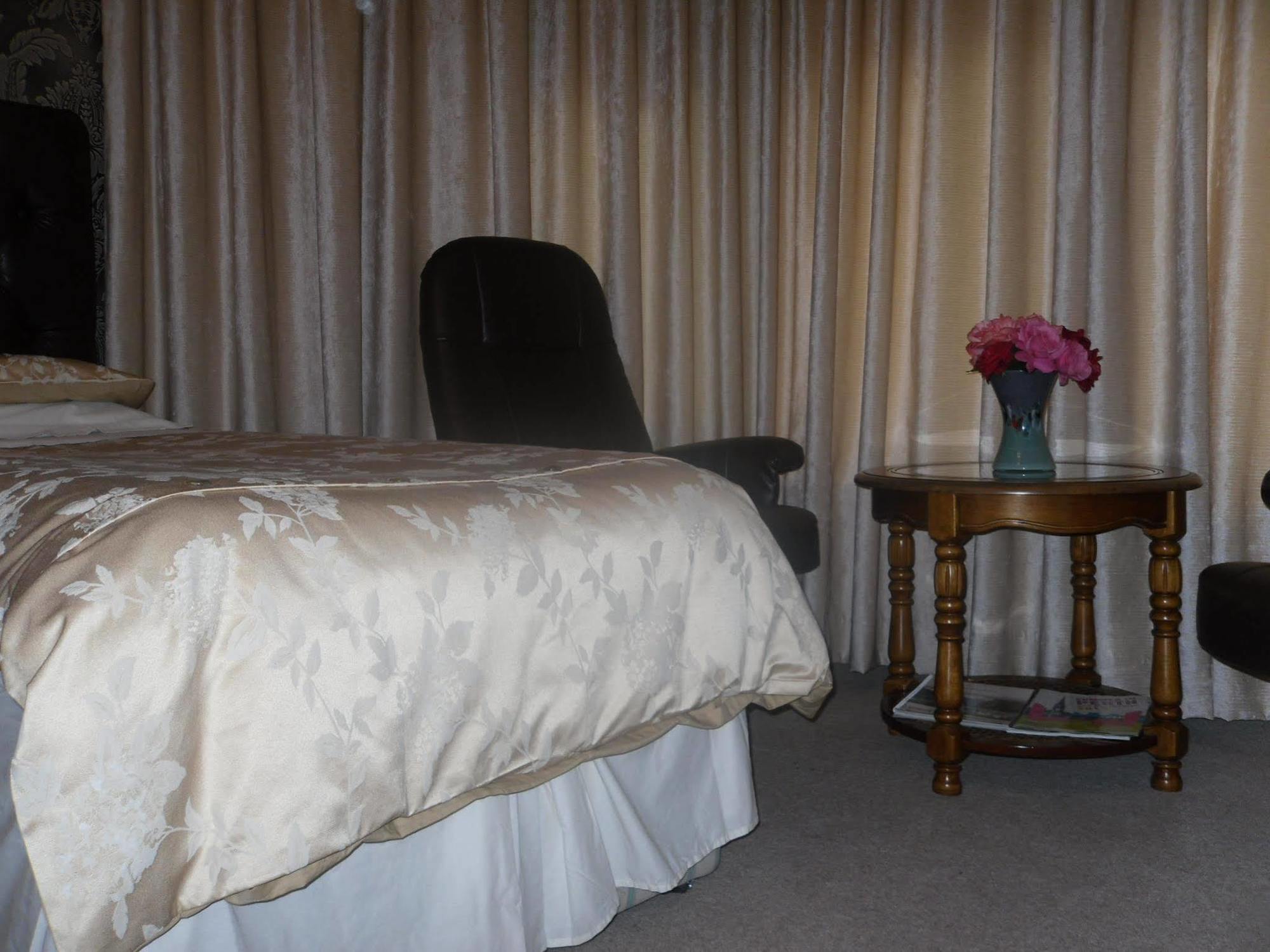 Ardfern Guest House Perth Dış mekan fotoğraf